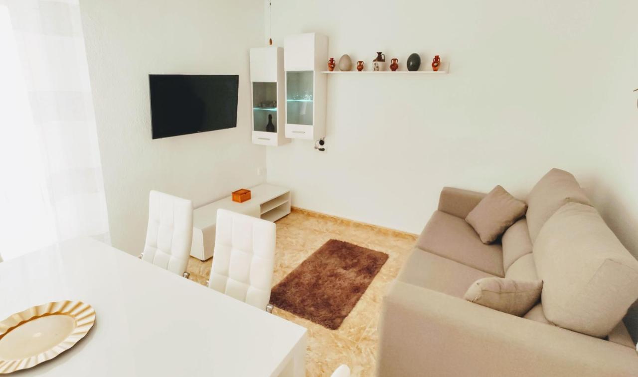 Apartament Beautiful Flat With Sea View And Sound Of The Surf Santa Pola Zewnętrze zdjęcie