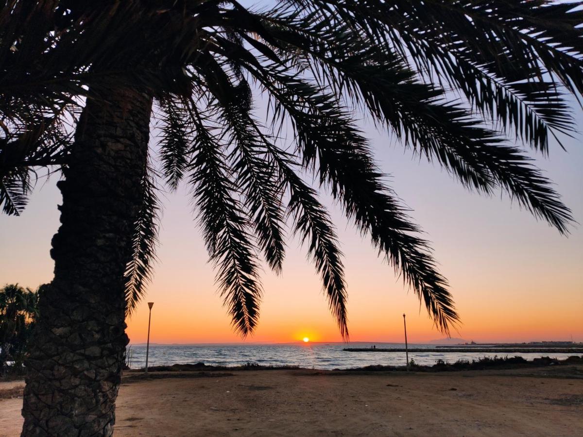 Apartament Beautiful Flat With Sea View And Sound Of The Surf Santa Pola Zewnętrze zdjęcie